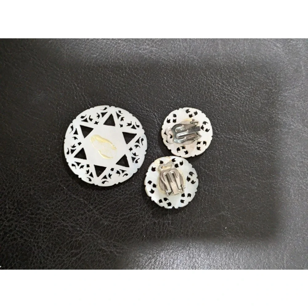 Vtg STAR OF DAVID MOTHER OF PEARL BROOCH Earring Set Ergo Handcarved